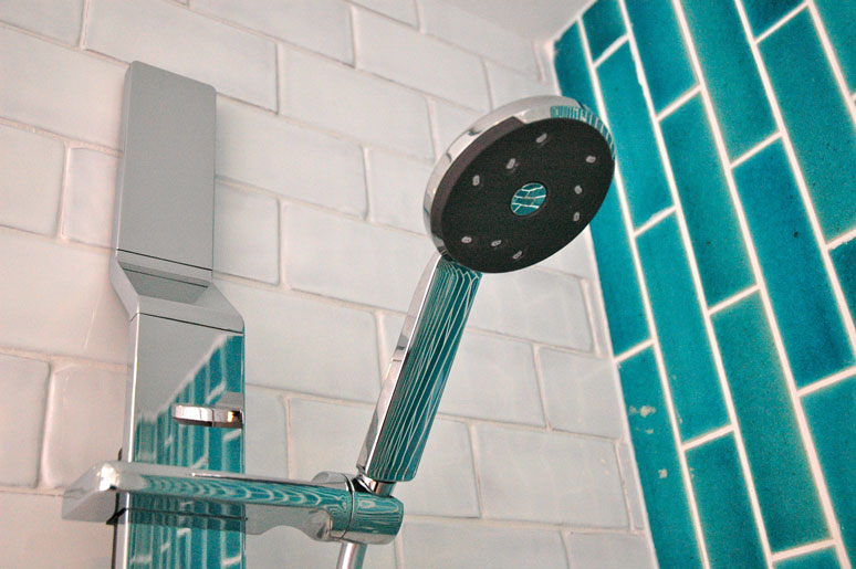    The low-flow Kiri showerhead from Methven uses around 40% less water (and energy) than average. 