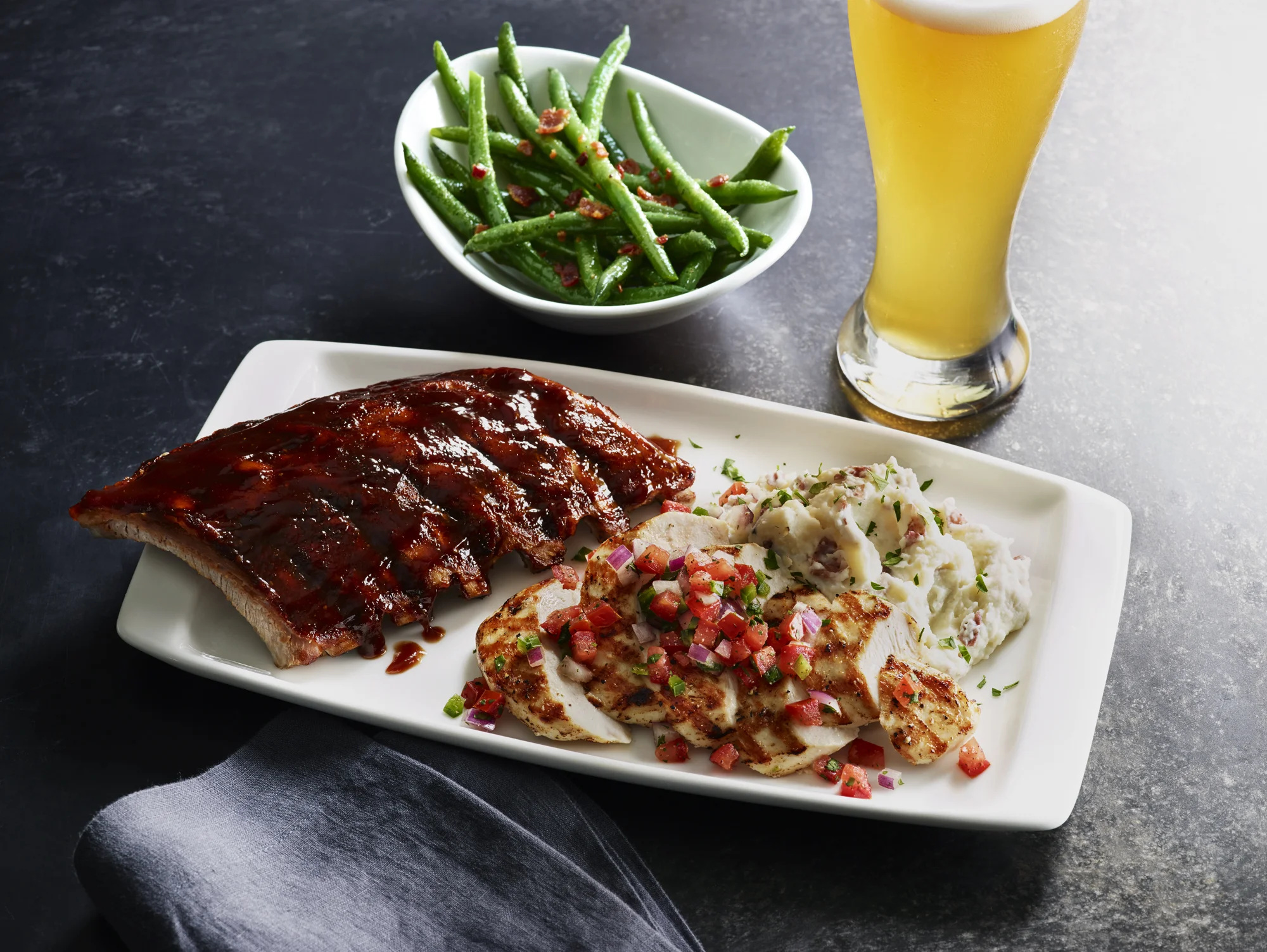 mixed_grill_half_ribs_4oz_sirloin_v2_1394.jpg
