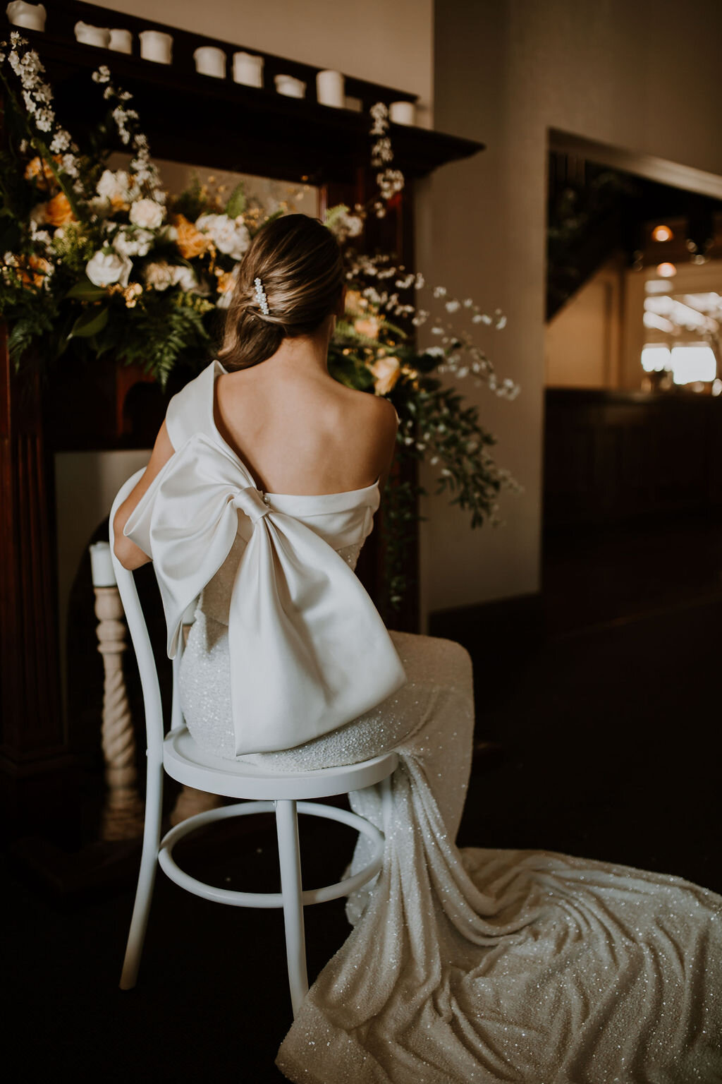 JL bride mantel flowers.jpg