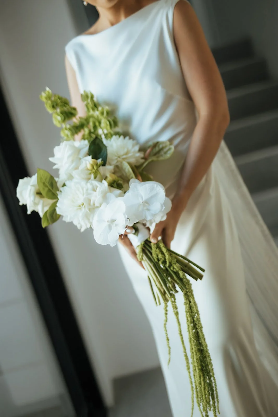 Lara-Brandon-bride-bouquet-details.jpg