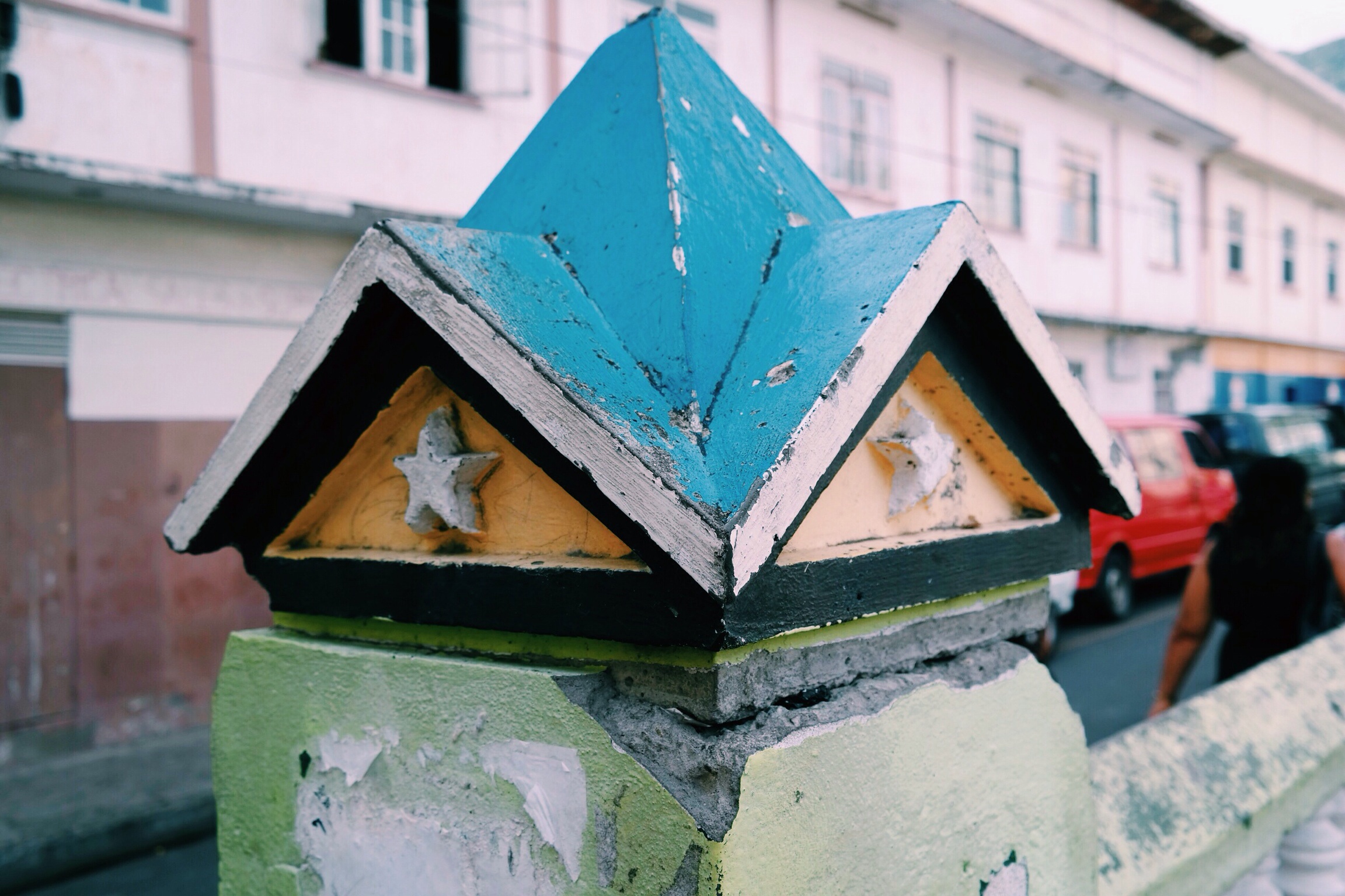 corners of the church square&nbsp;