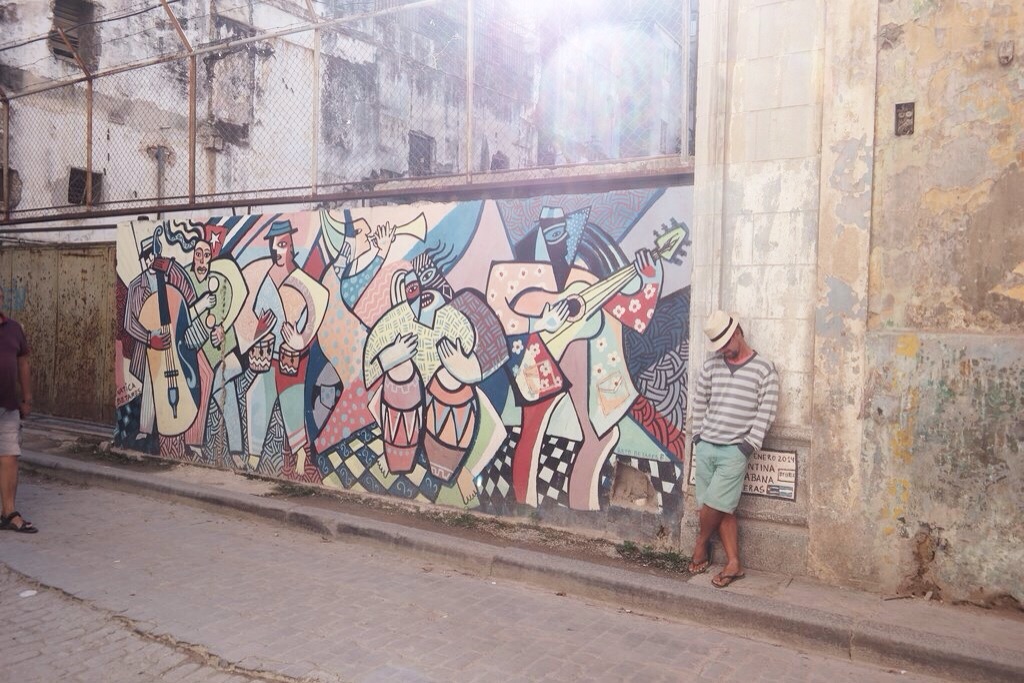 ABrandNewLife-OldHavana16.jpg