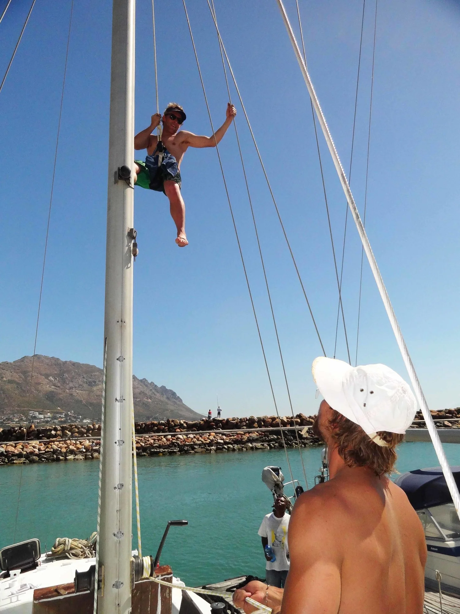aBrandNewLife-OTL-FunInTheSun-01.jpeg