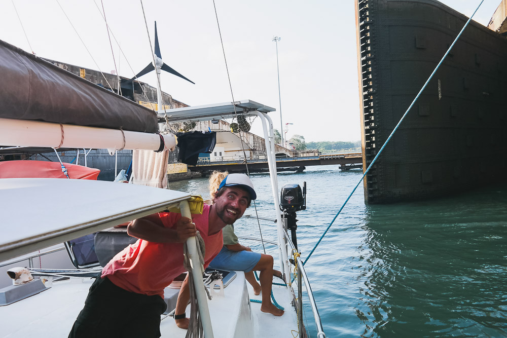 closing the lock