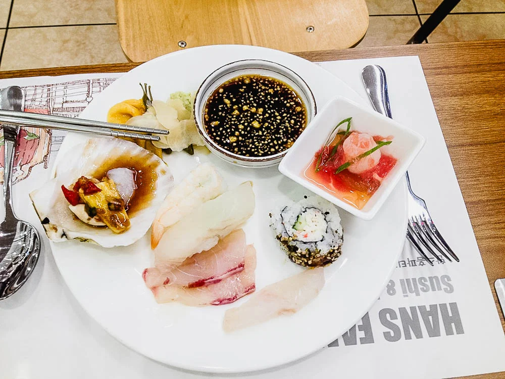 the food was one of our favourite parts of the trip - the Korean cuisine is phenomenal!