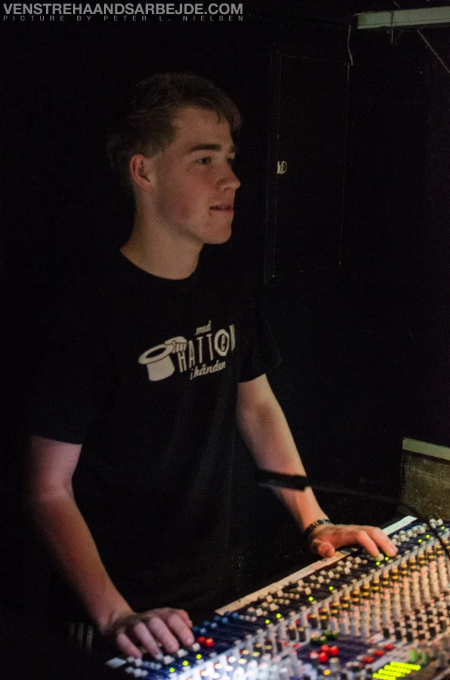 honky-05.jpg