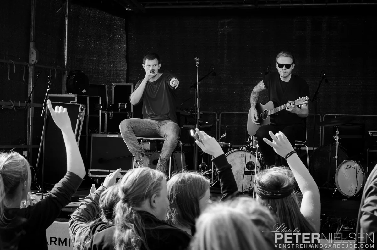 bandsontherun-15.jpg