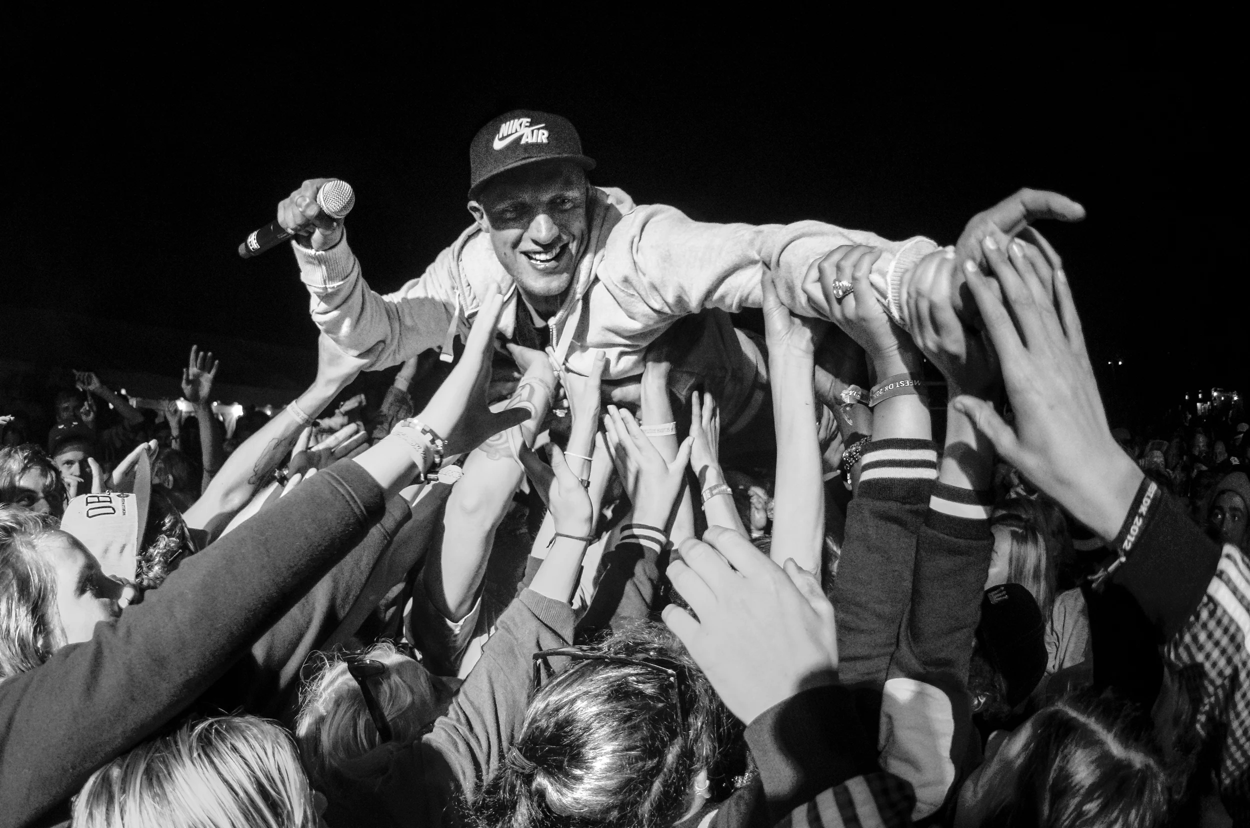 Billeder i Pede B's nye album "Byggesten"