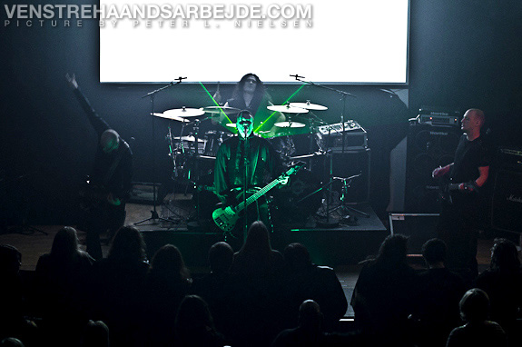 clonecircle-15.jpg