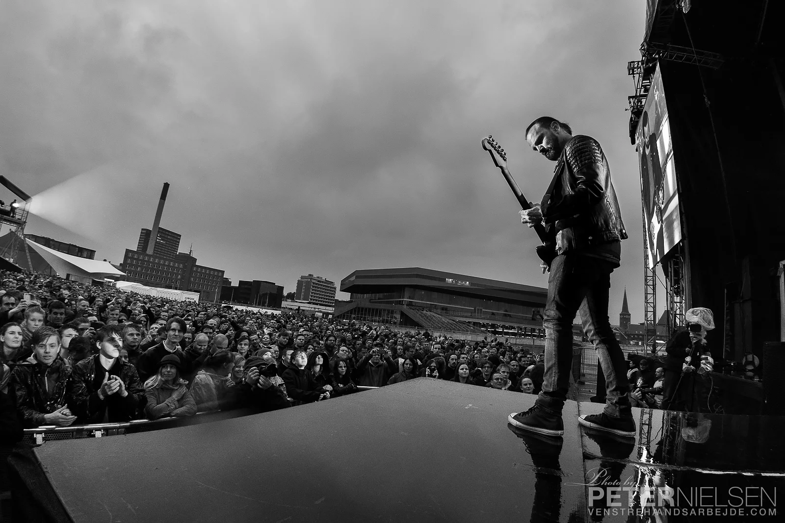 dizzy-mizz-lizzy-09.jpg