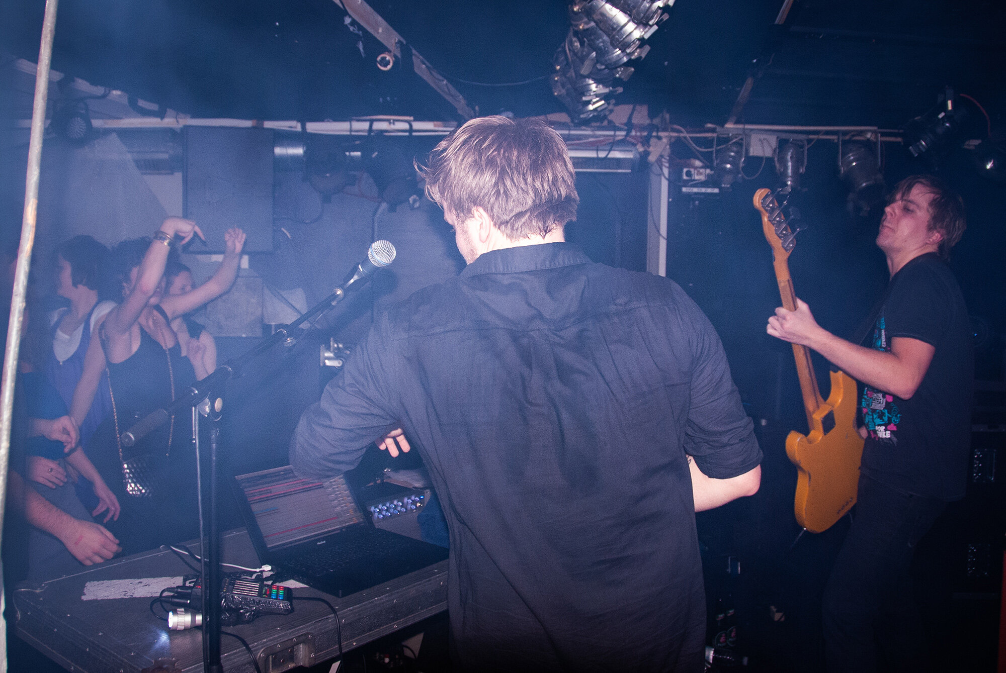 2009-01-25_(Sunburn_Club_feat_Supertroels-12).jpg
