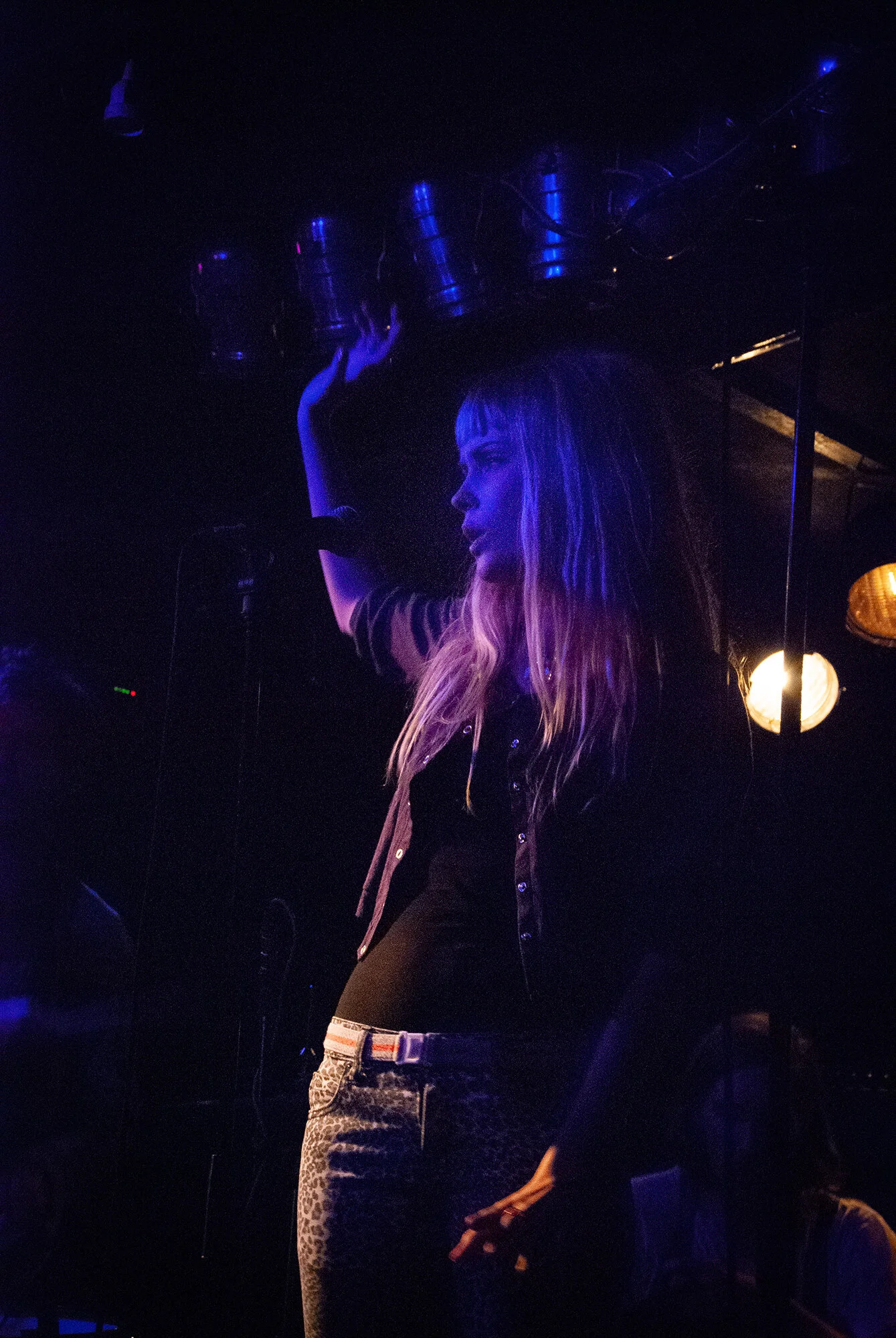 2009-02-07_(The_Asteroids_Galaxy_Tour-1).jpg