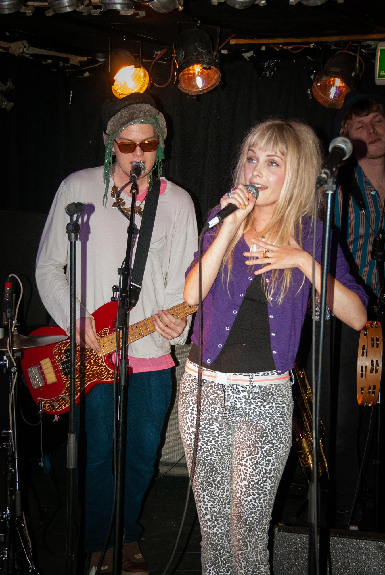 2009-02-07_(The_Asteroids_Galaxy_Tour-3).jpg