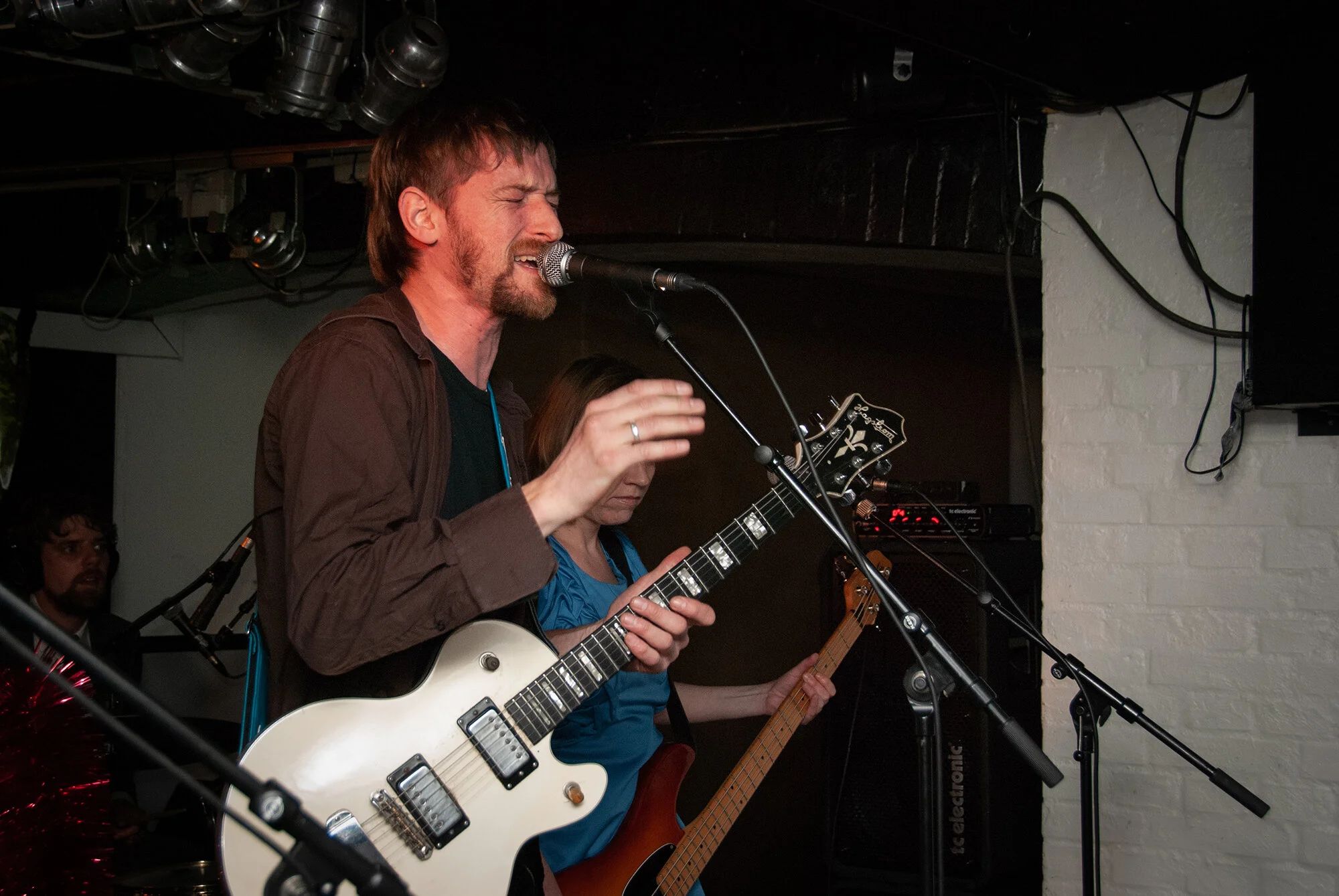 2009-03-22_(The_Broken_Beats-3).jpg
