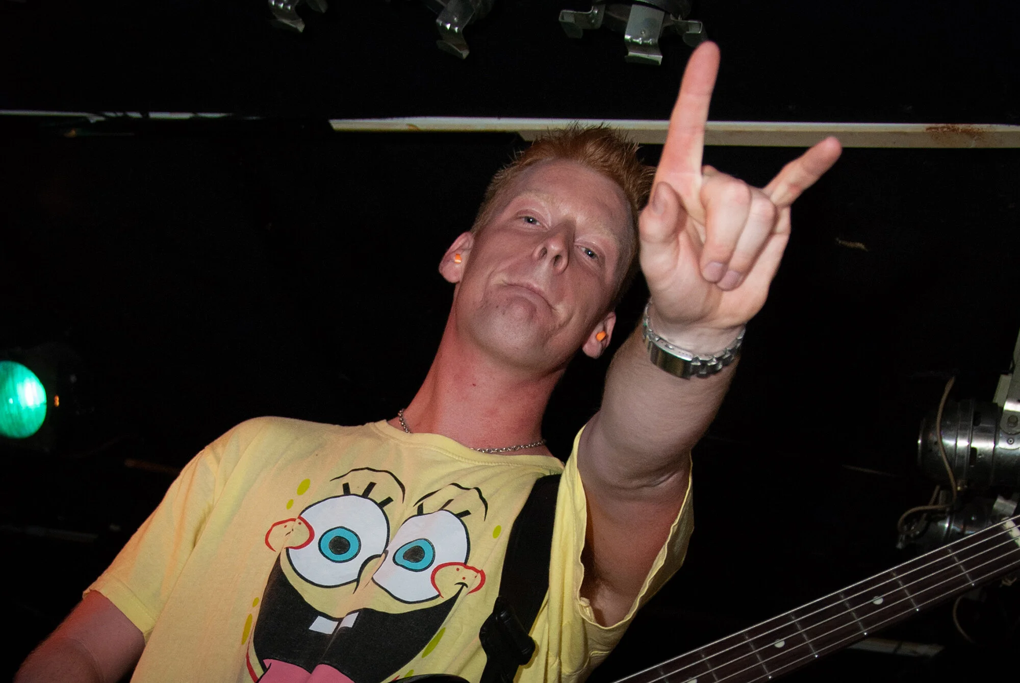2009-08-20_(6_Degrees-3).jpg