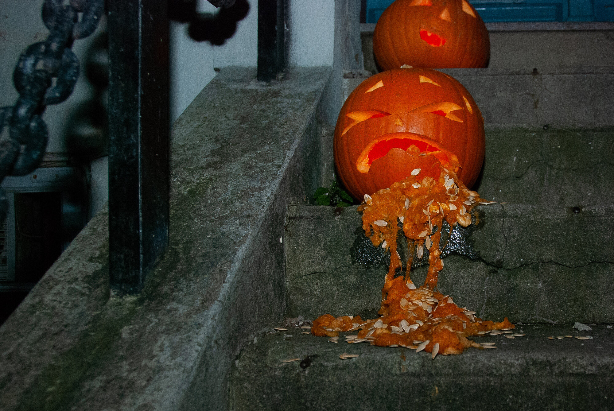 2009-10-30_(Heidi goes Halloween-14).jpg