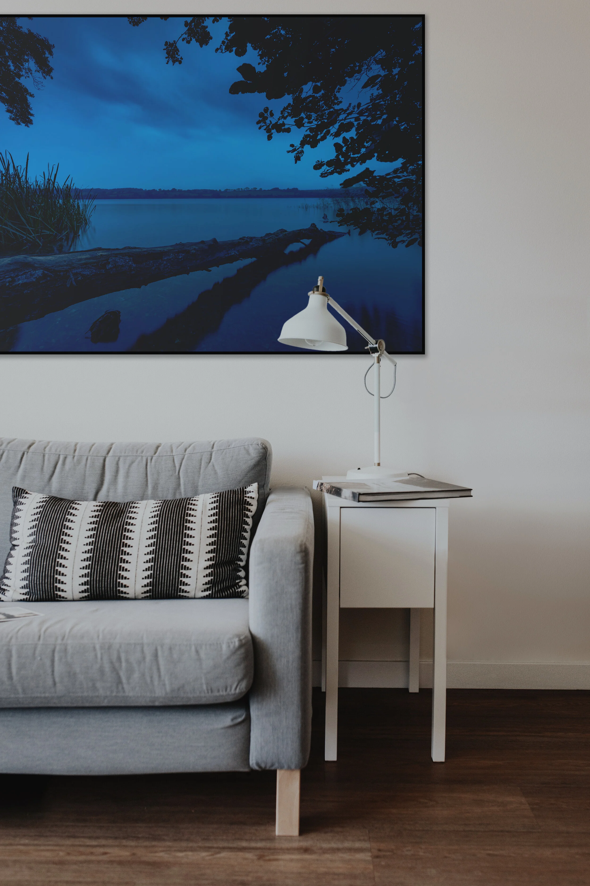 Lake01-mockup2.jpg