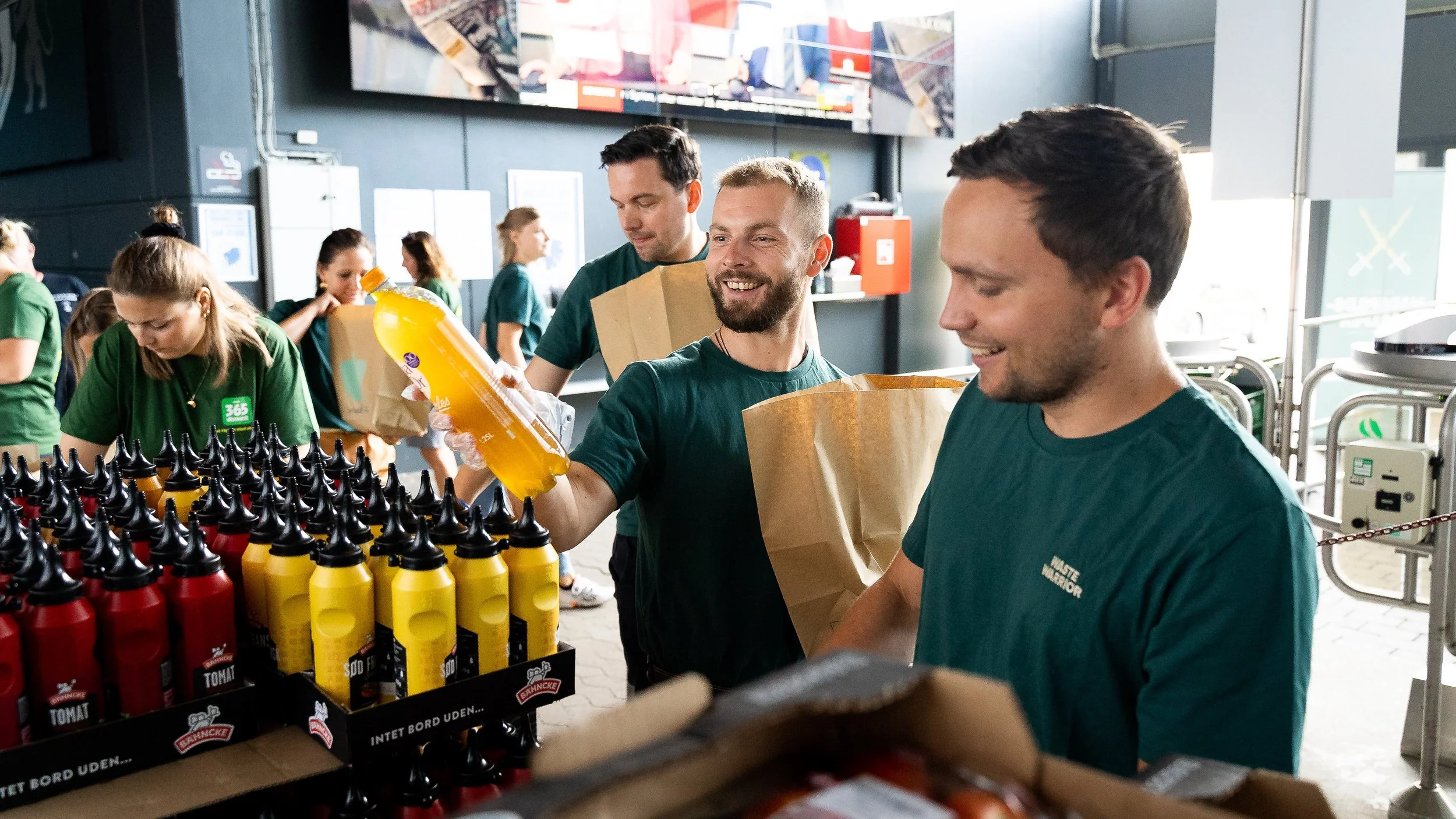 Photo &amp; Video: Madspildsdagen 2022