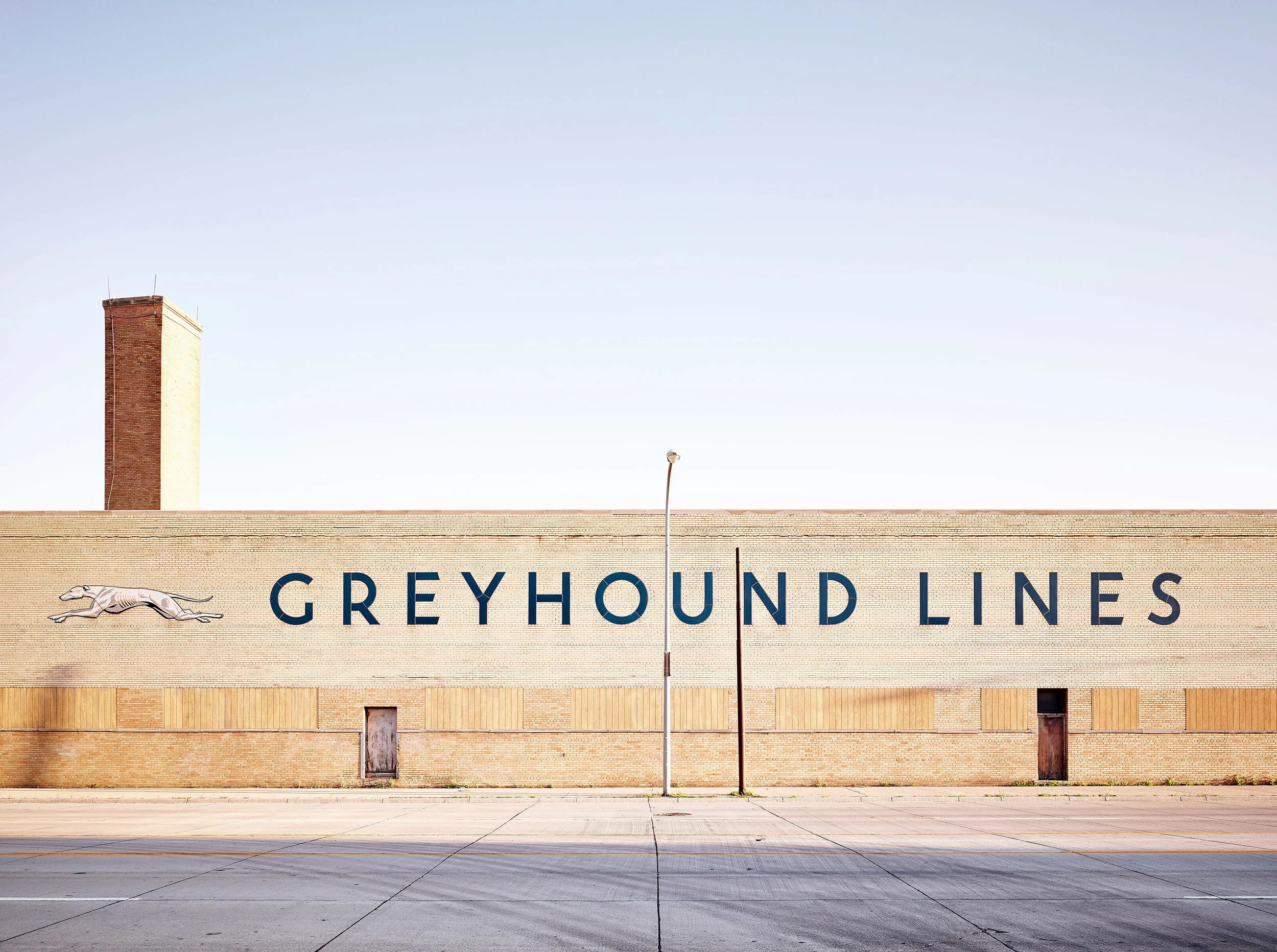Greyhound_Web.jpg