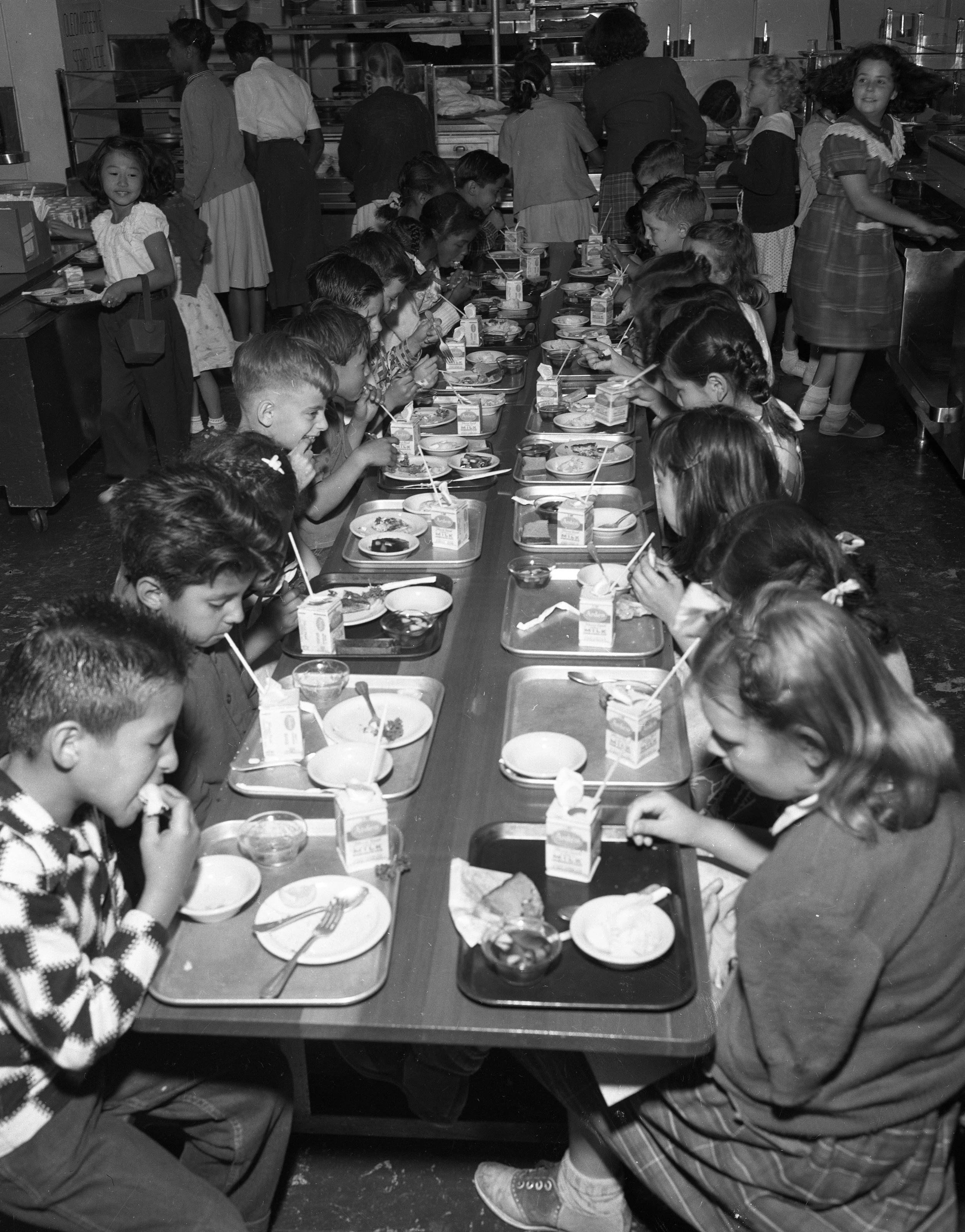 17606c 2nd St. School cafeteria.jpg