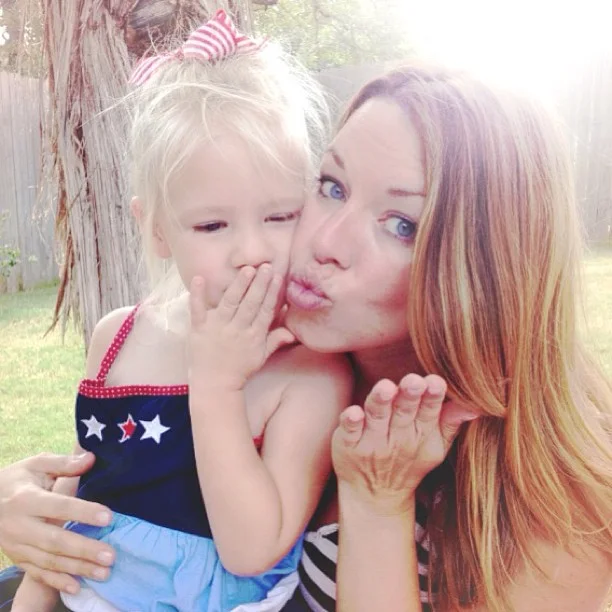 Julie, and her daughter, Jane Scarlett (how great is that name, btw??)