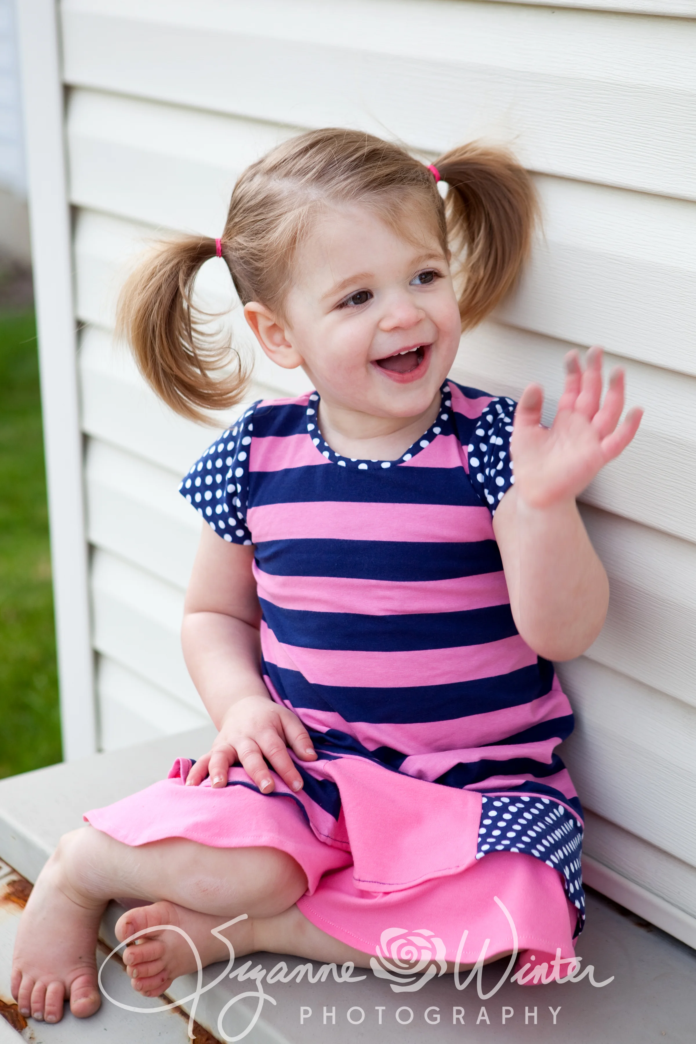 waving to dada