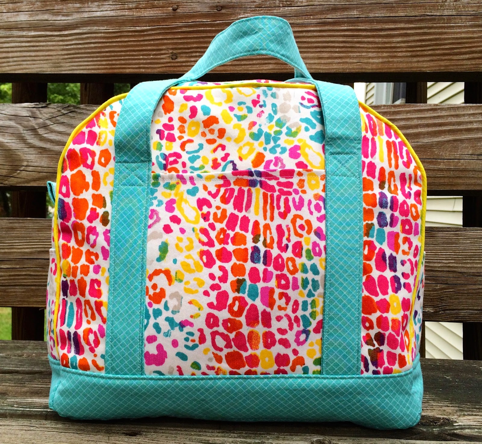 Stitched by Crystal's Sunny Daytripper Bag — Pattern Revolution