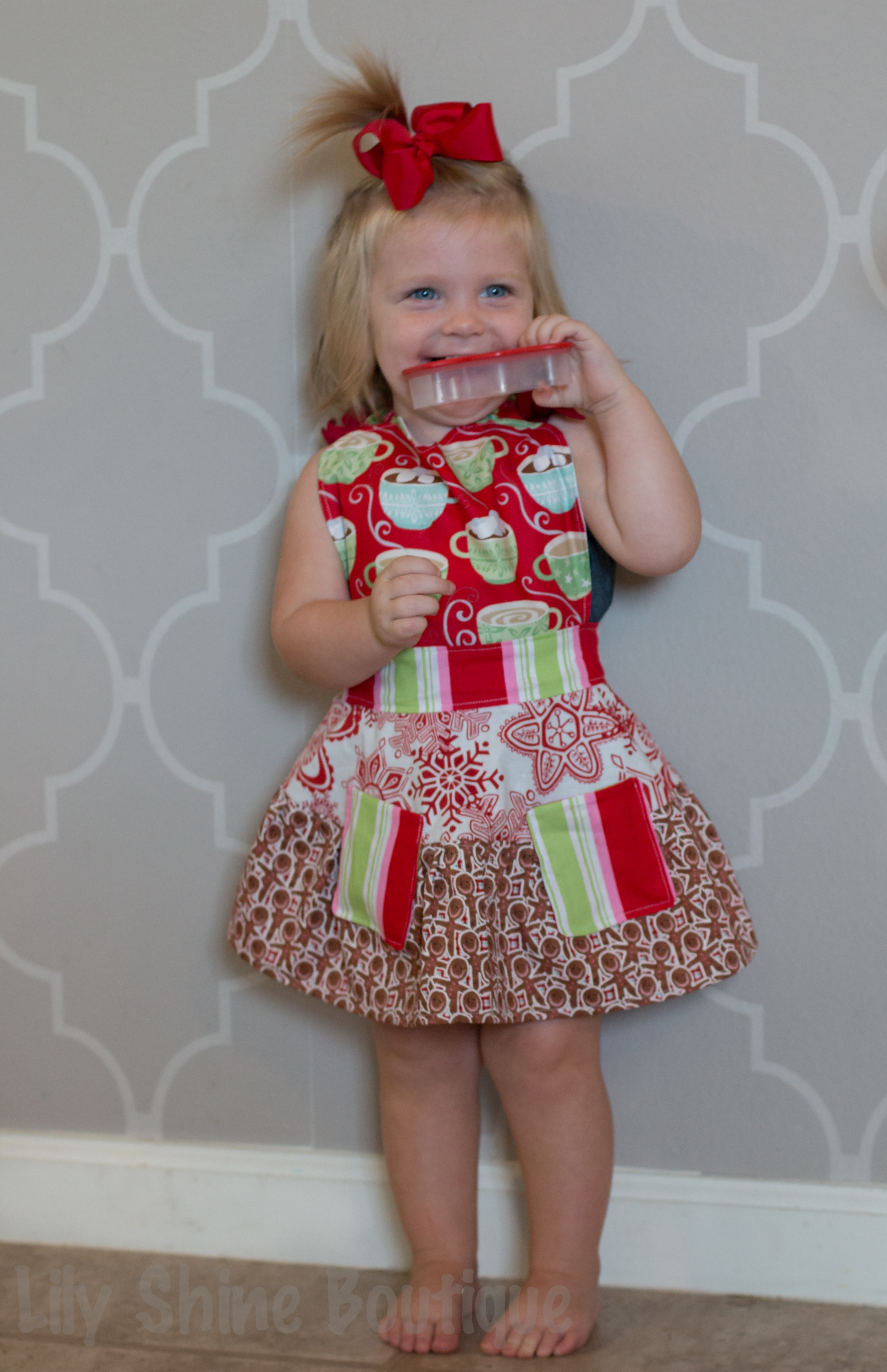 Mommy, Dolly, and Me Aprons by Lilac Lane Patterns — Pattern
