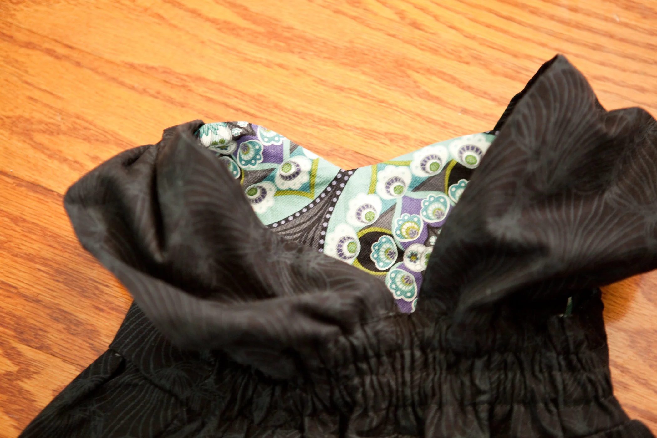 the bodice is lined in the Belle Air Medallion