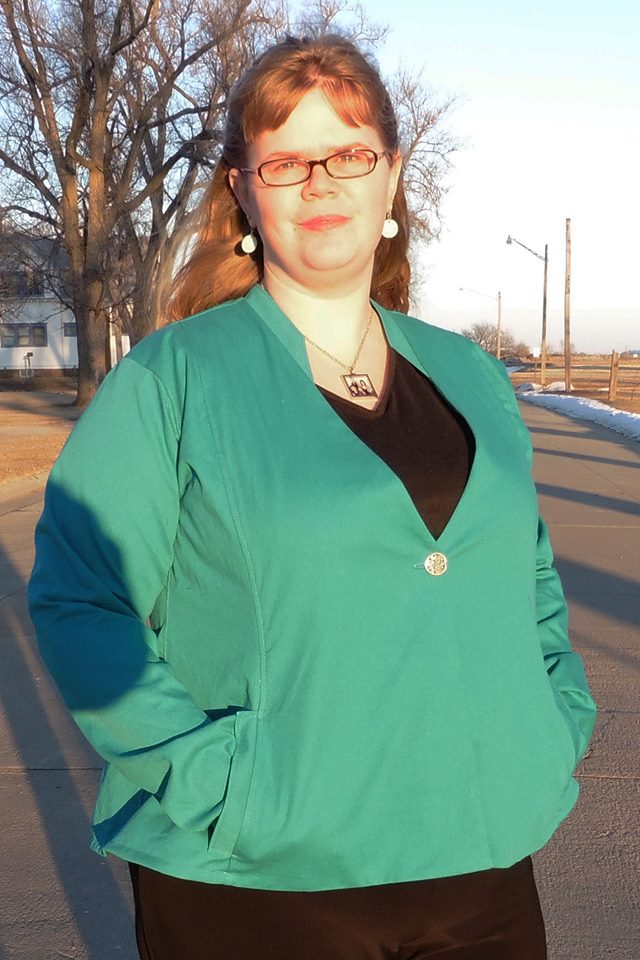 Regular length, long straight sleeve