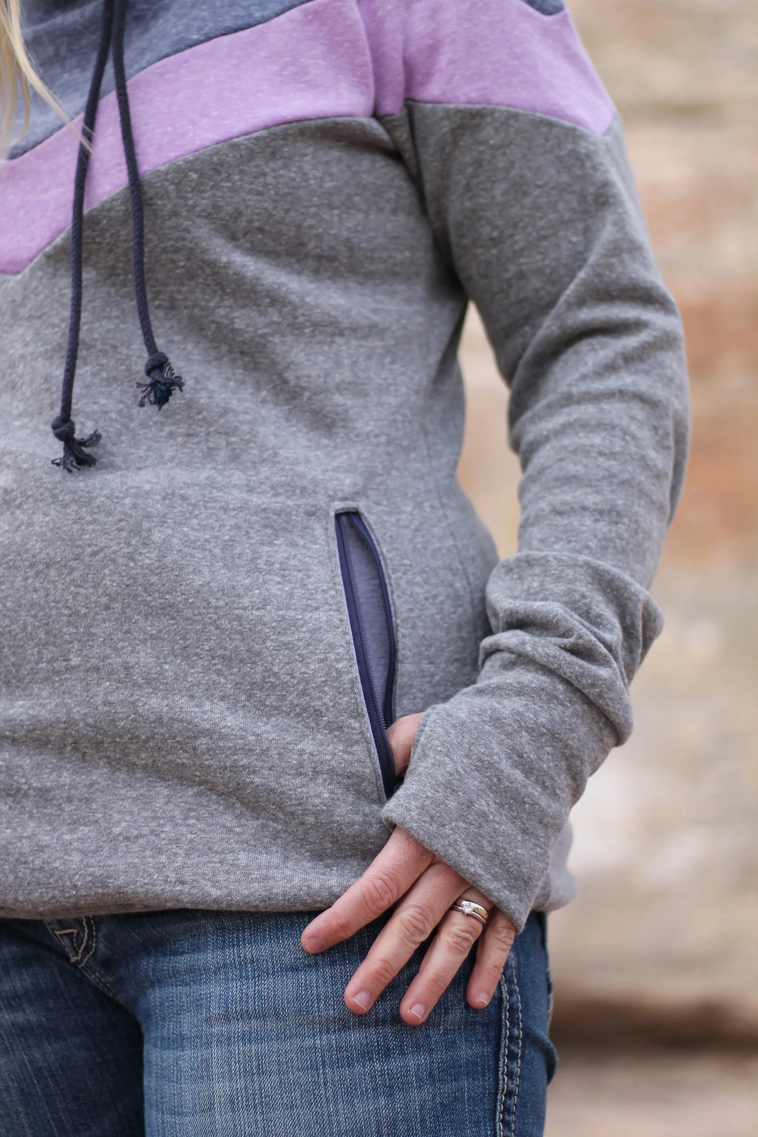 close up of pocket and thumbhole cuff.jpg
