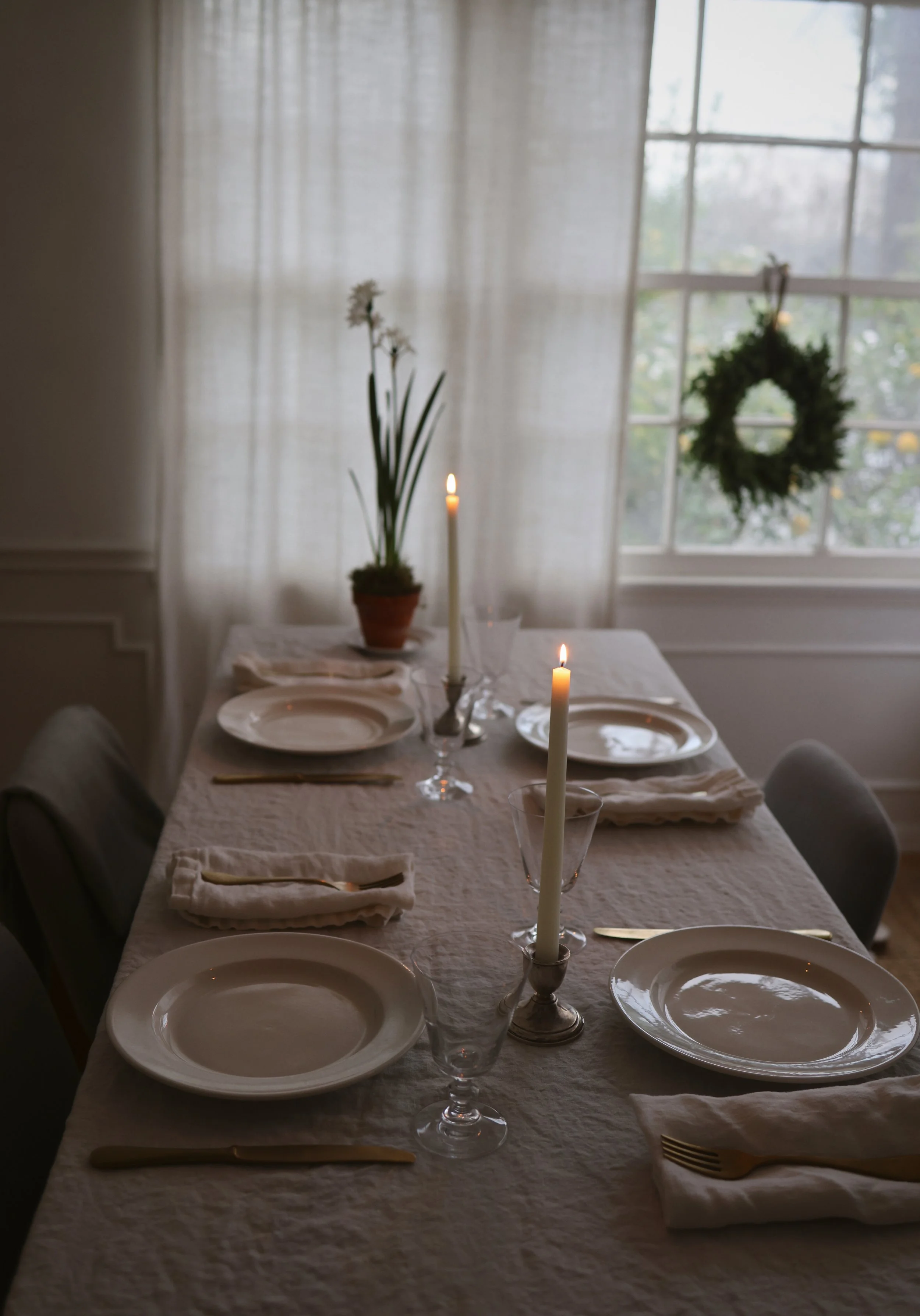 Table Essentials for Hosting