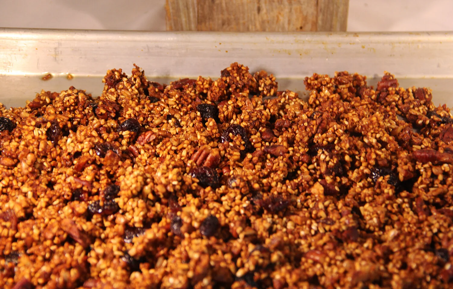 granolawithlove-a-bee-pumpkin-honey.jpg