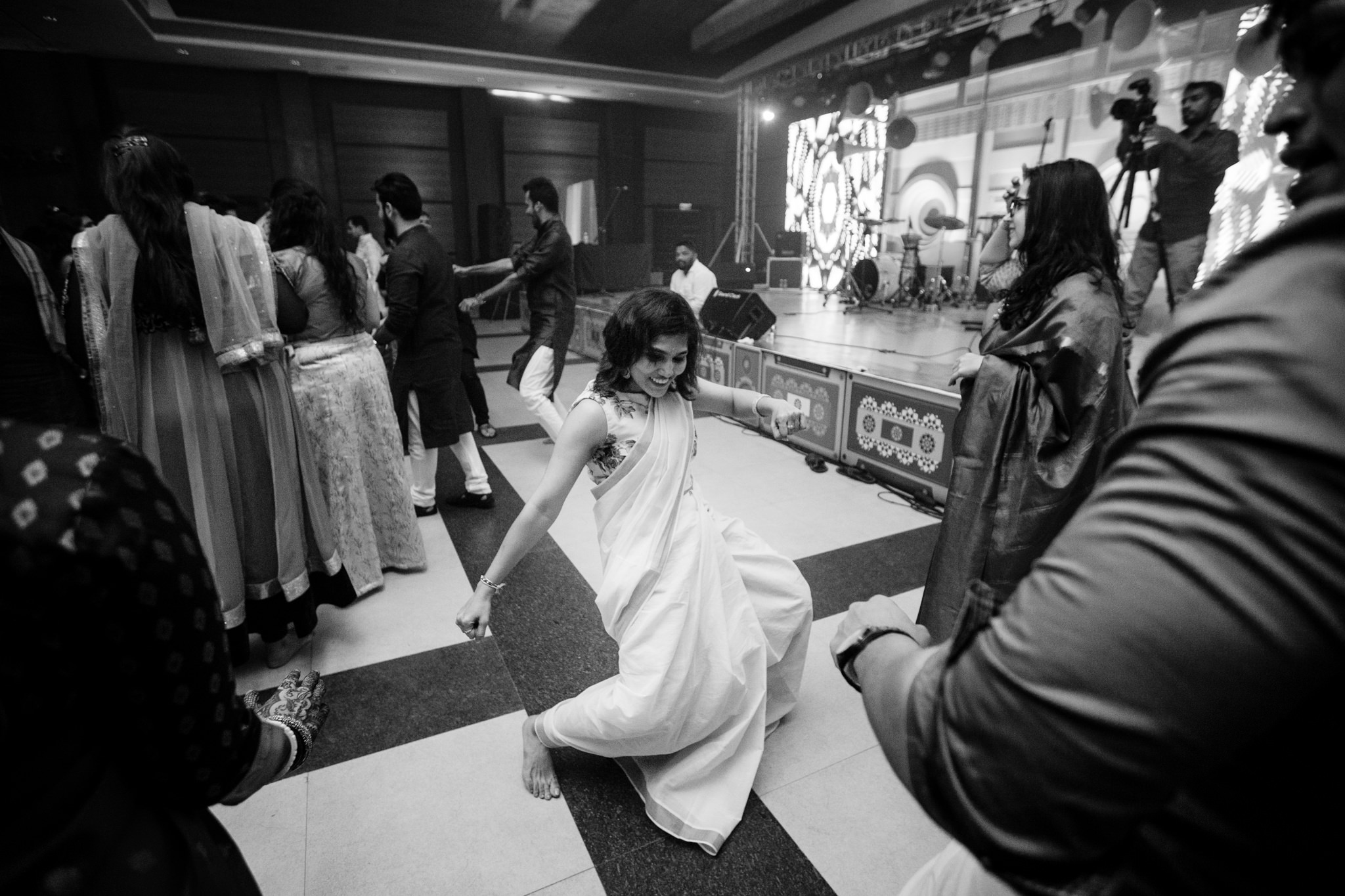 RushabhRiddhi_DestinationWedding_TempleBay_Mahabalipuram_040.jpg
