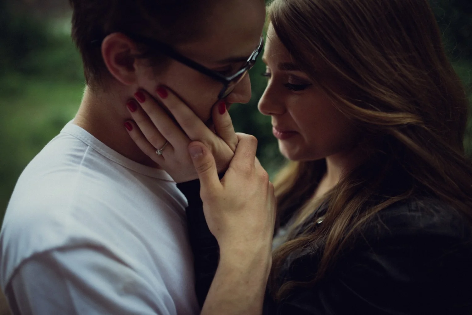 edgy-st-louis-engagement-photos_0812.jpg