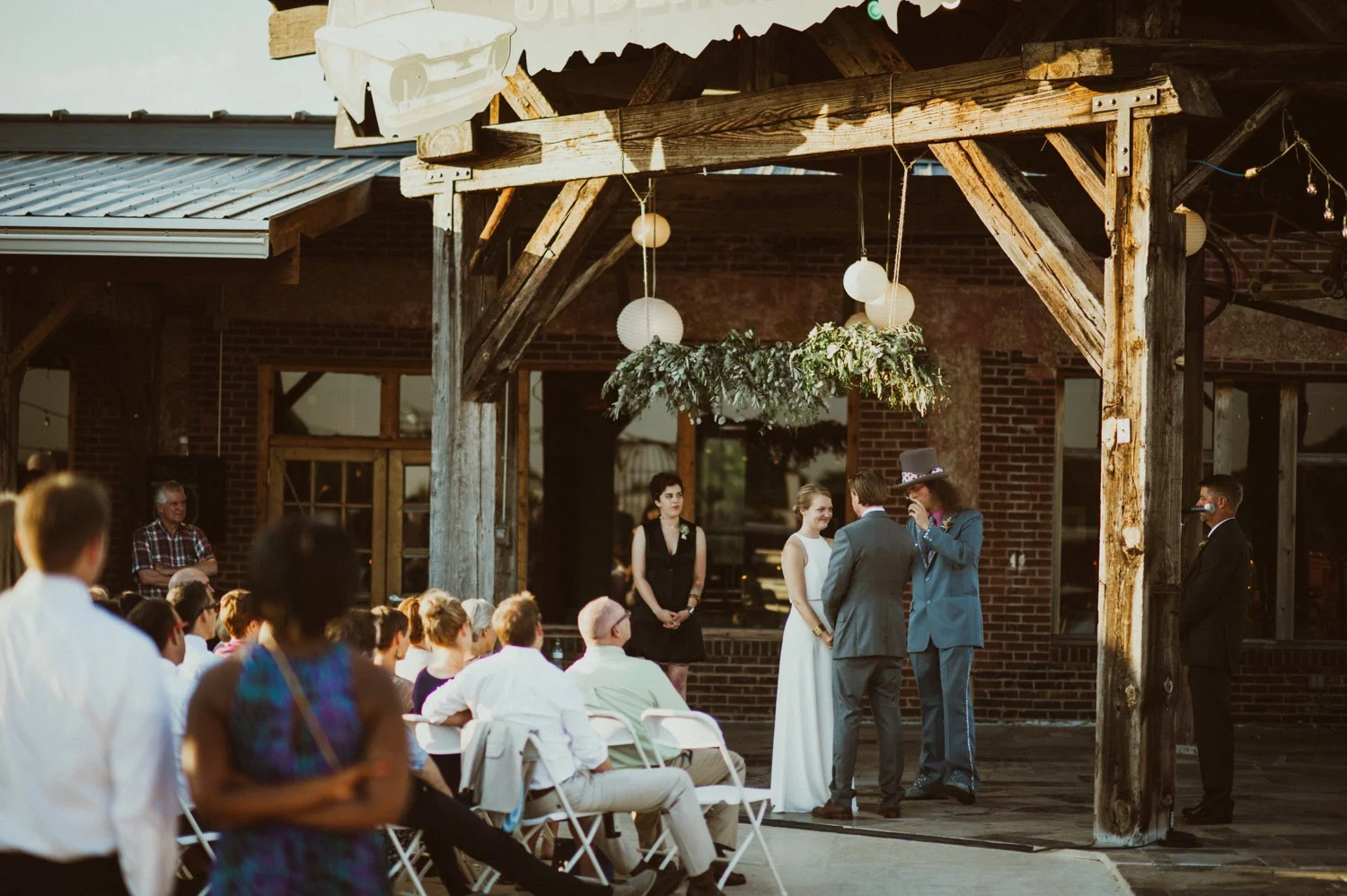 st-louis-rooftop-wedding_1082.jpg