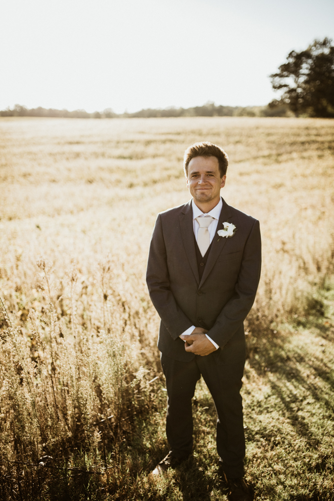 Farm-wedding-at-Mortons-Grove-St-Louis-103.jpg