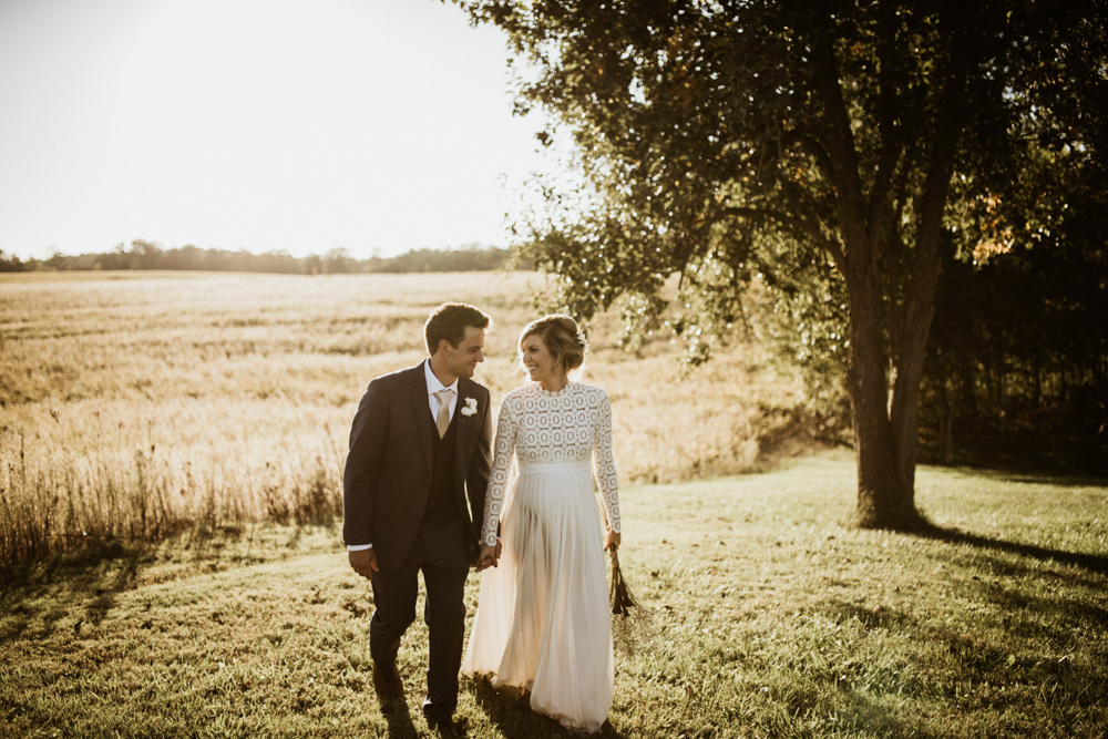 Farm-wedding-at-Mortons-Grove-St-Louis-104.jpg