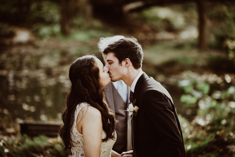 St-Louis-Elopement-Photos-Lafayette-Square-Park-10.jpg