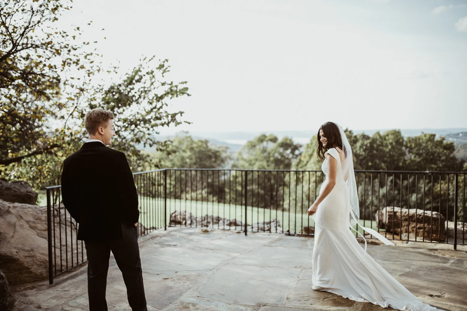 Big-Cedar-Wedding-at-Top-of-the-Rock-41.jpg