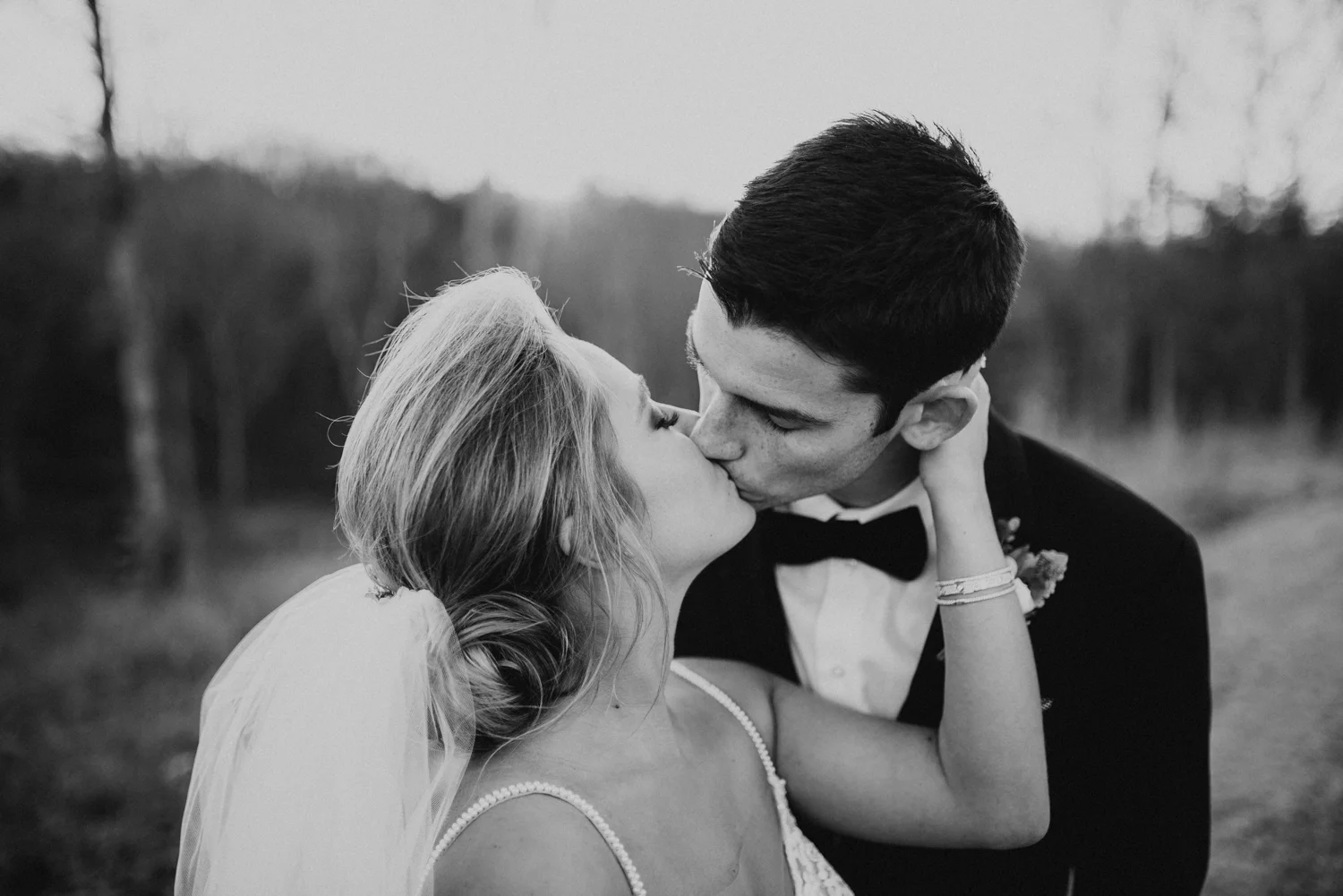 St-Louis-wedding-photographers-77.jpg