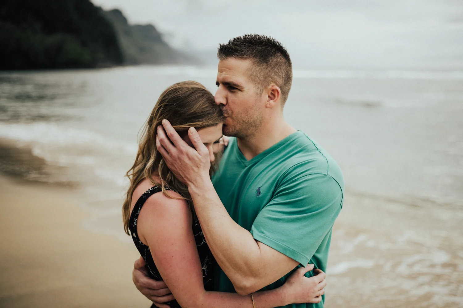 Kauai-Hawaii-engagement-photos-9.jpg