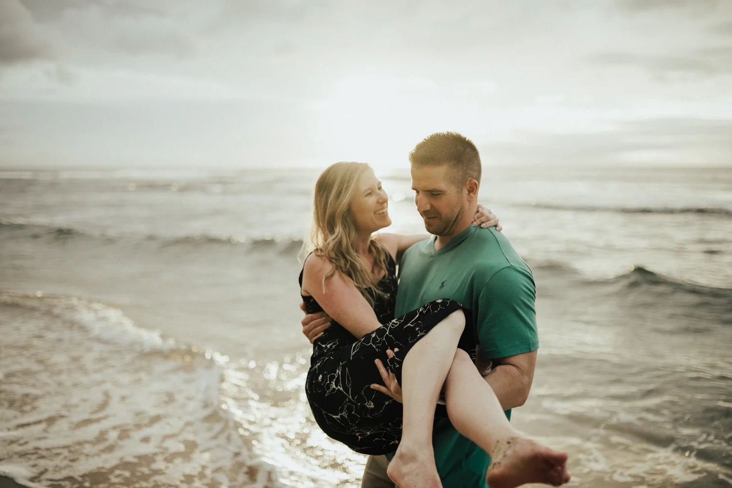 Kauai-Hawaii-engagement-photos-17.jpg