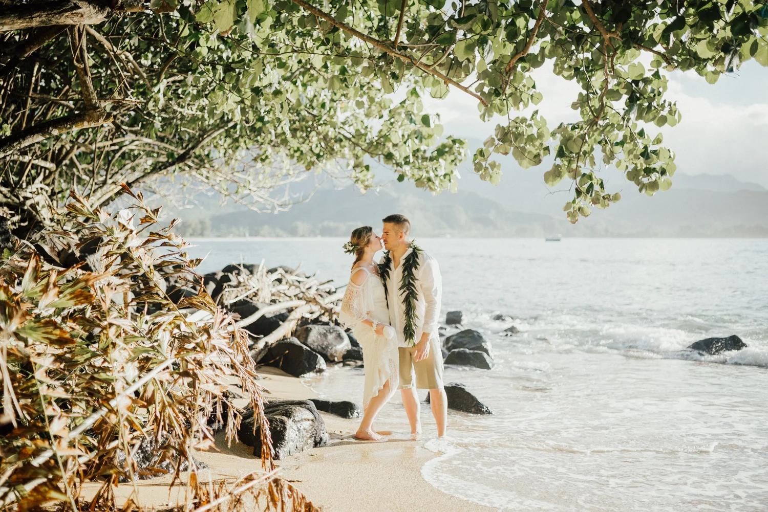 Kauai-elopement-photographer-74.jpg