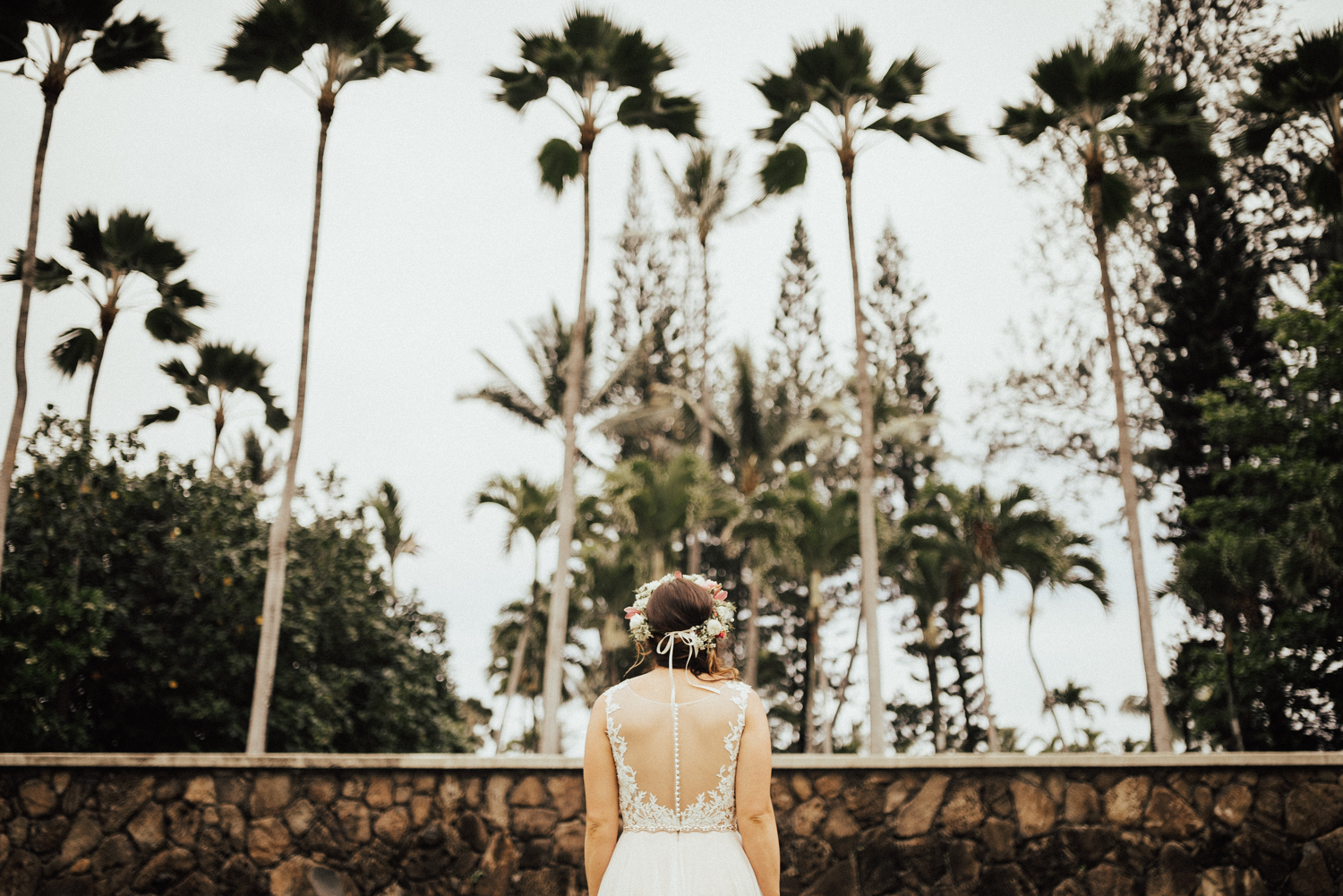 adventurous-Hawaii-elopement-photographers-11.jpg