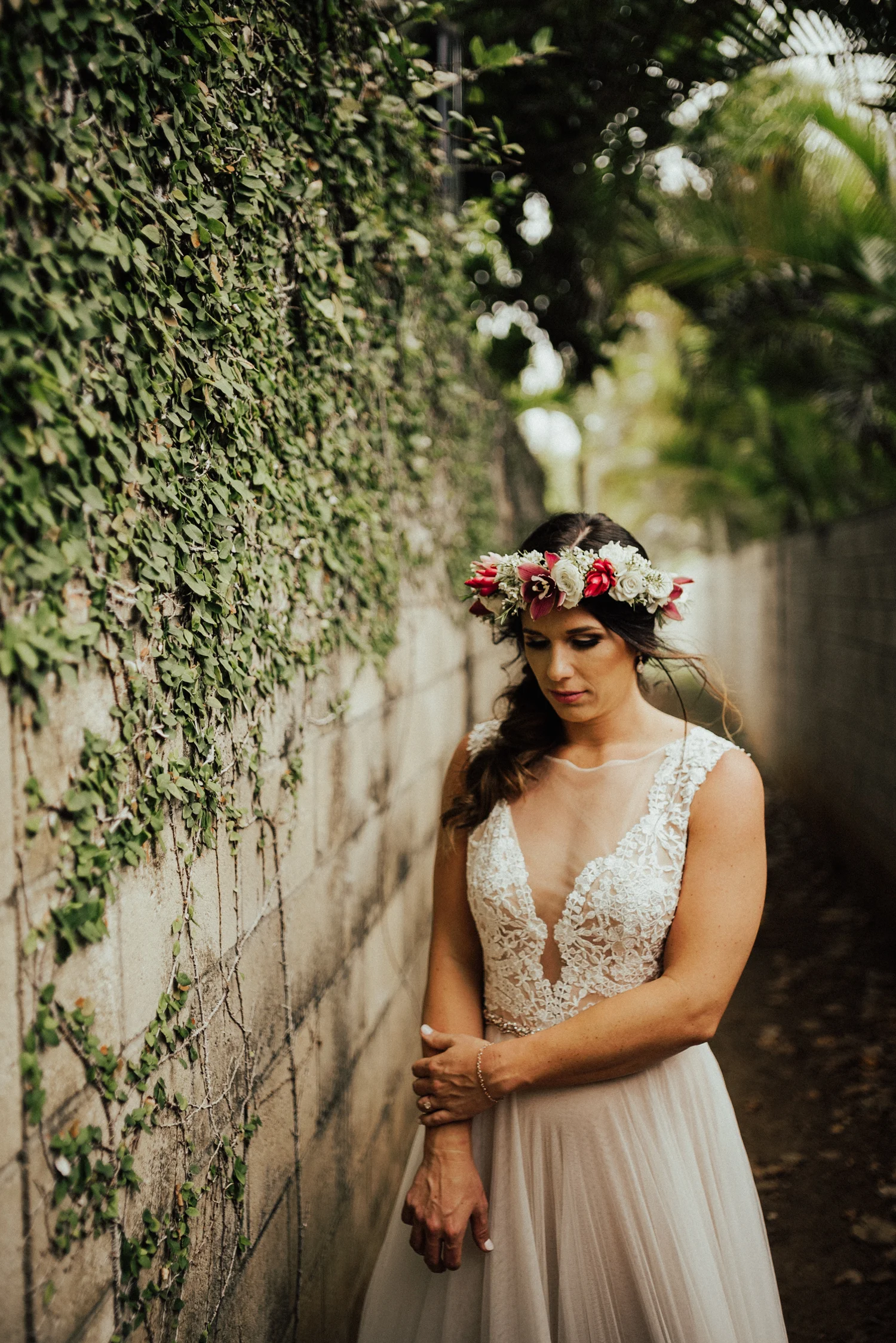 adventurous-Hawaii-elopement-photographers-16.jpg