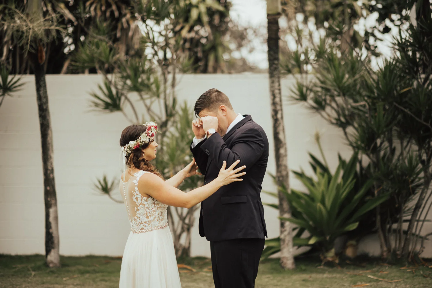 adventurous-Hawaii-elopement-photographers-25.jpg