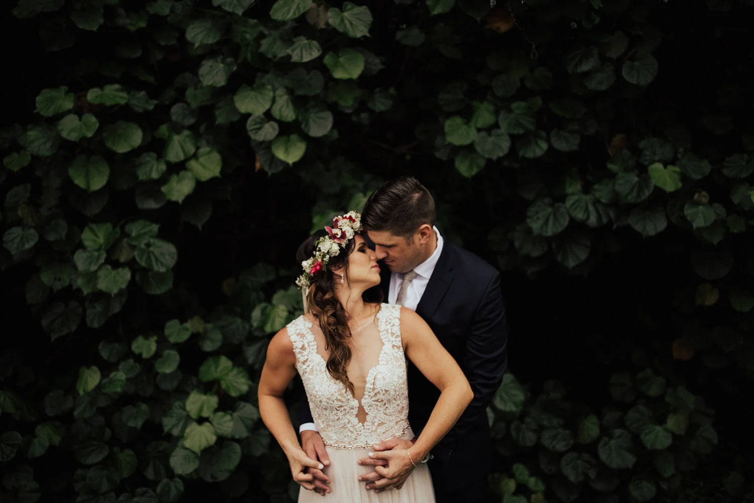 adventurous-Hawaii-elopement-photographers-35.jpg