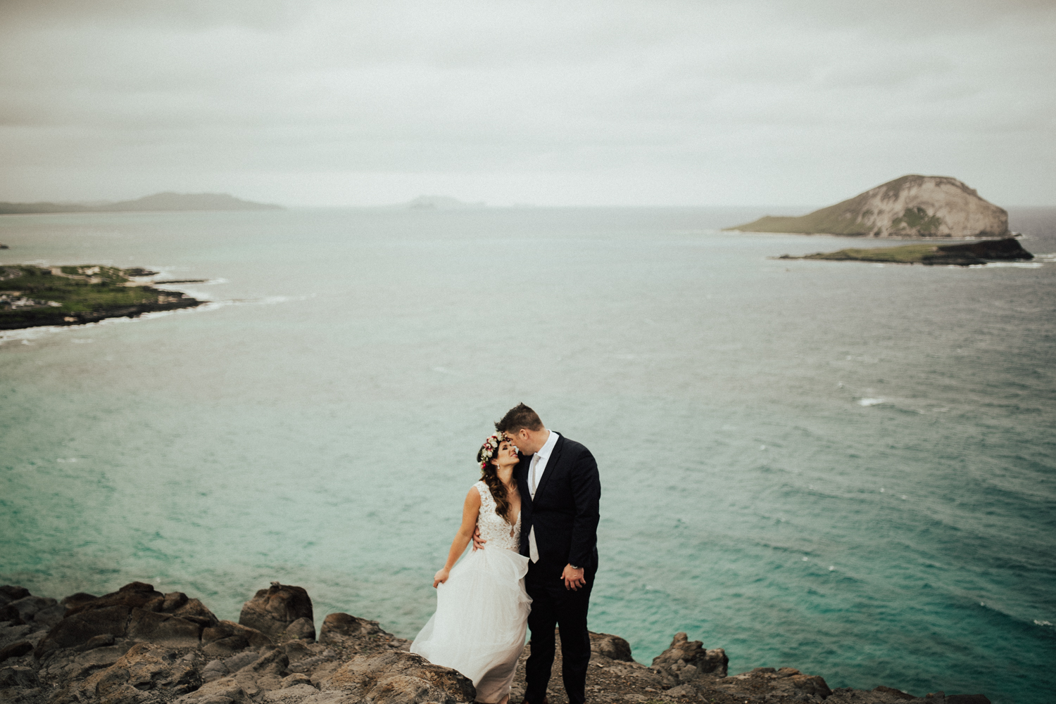 adventurous-Hawaii-elopement-photographers-38.jpg