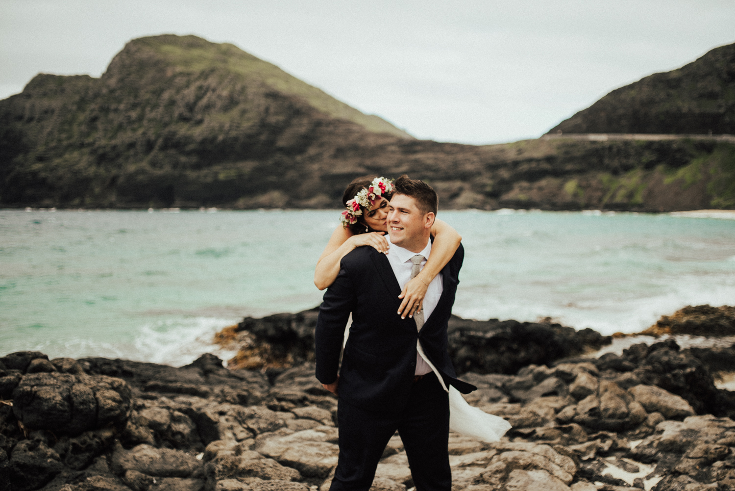 adventurous-Hawaii-elopement-photographers-39.jpg